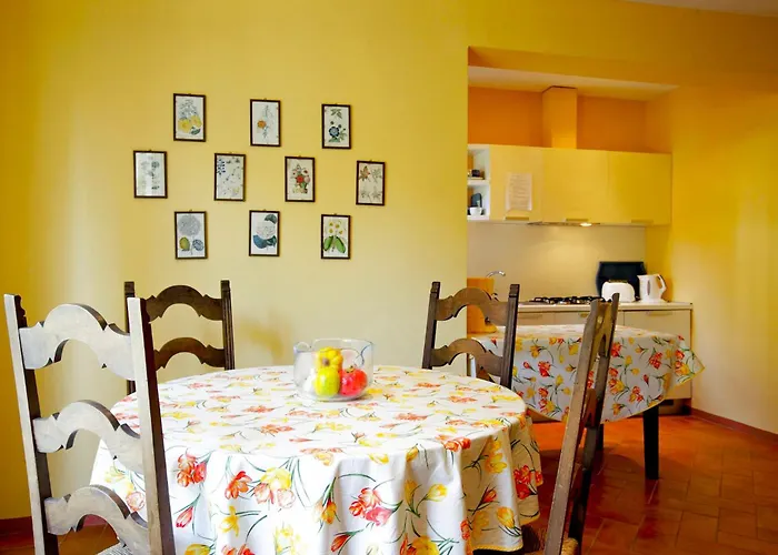 Le Rose Feriehus Verbania